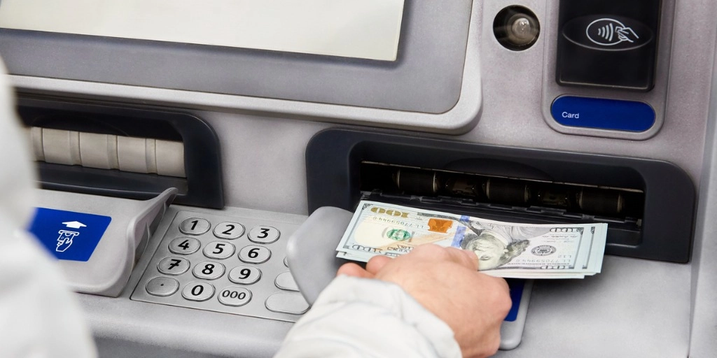 Revenued Flex Line rRview 2026: Pros, Cons and How It Works - Nav