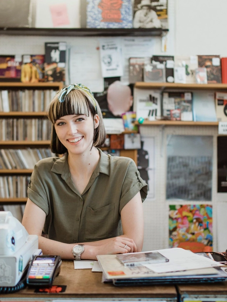 Deel Payroll Management for SMBs Review - Nav